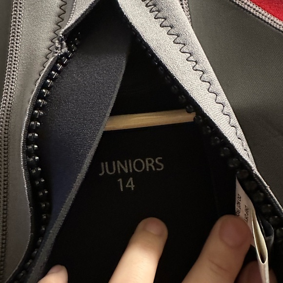 NWT Bodyglove wet suit - Picture 2 of 4